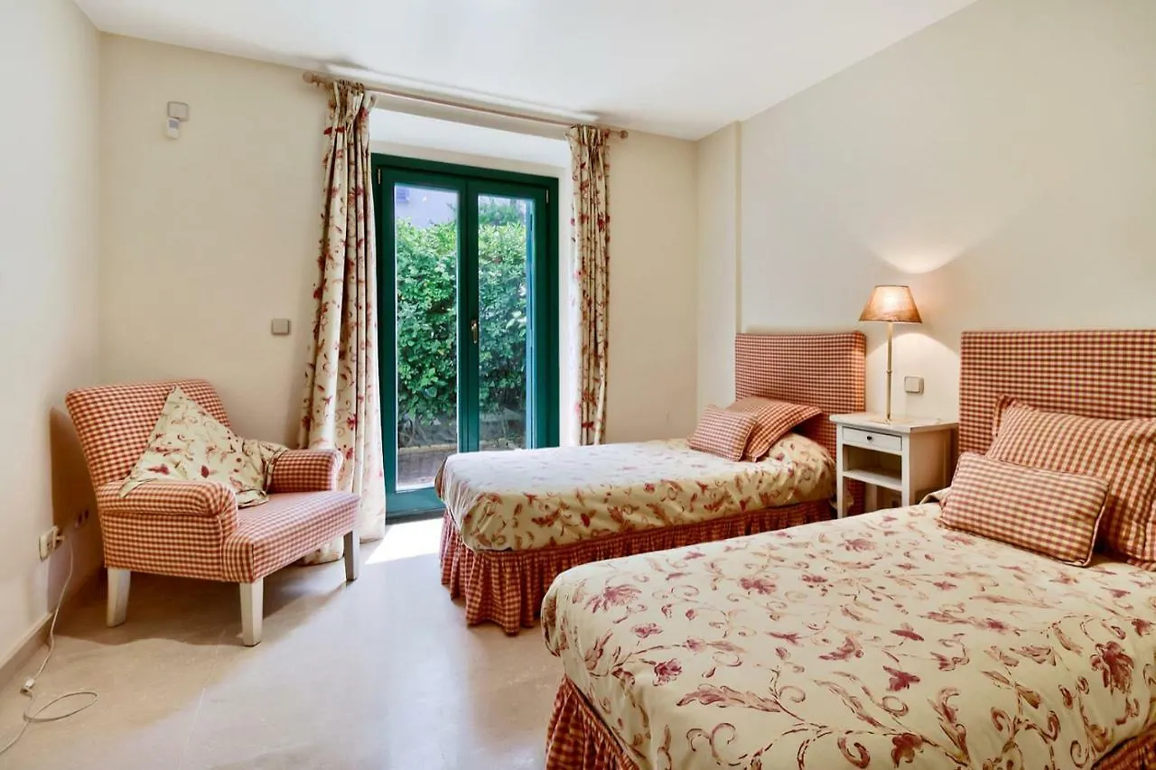 Villa Adosado En Ribera Del Emperador Sotogrande Сasa de vacaciones